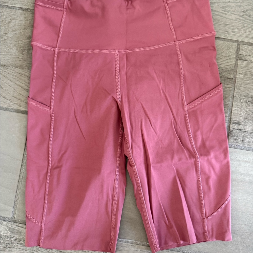 Lululemon fast and free bike shorts pink sz 6